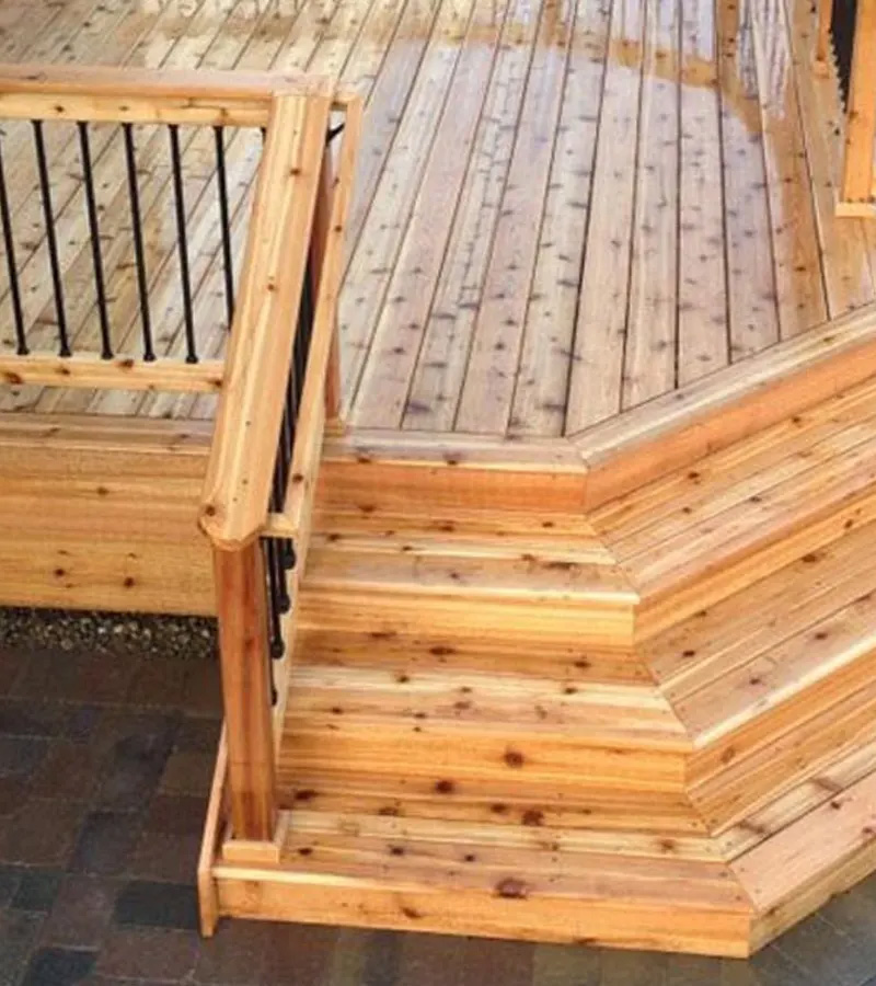 Création et amenagement de terrasse en bois à Enghien-les-Bains dans le Val d'Oise 95 et en île de France